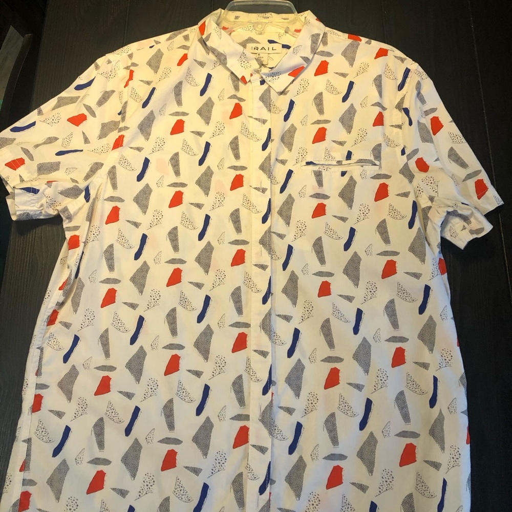 Men’s short sleeve shirt